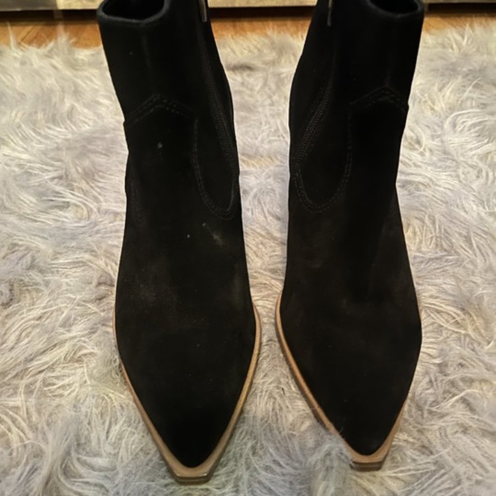 boots - Picture 2 of 2